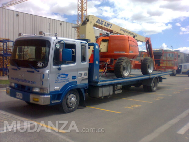 Transporte de maquinaria en Bogotá